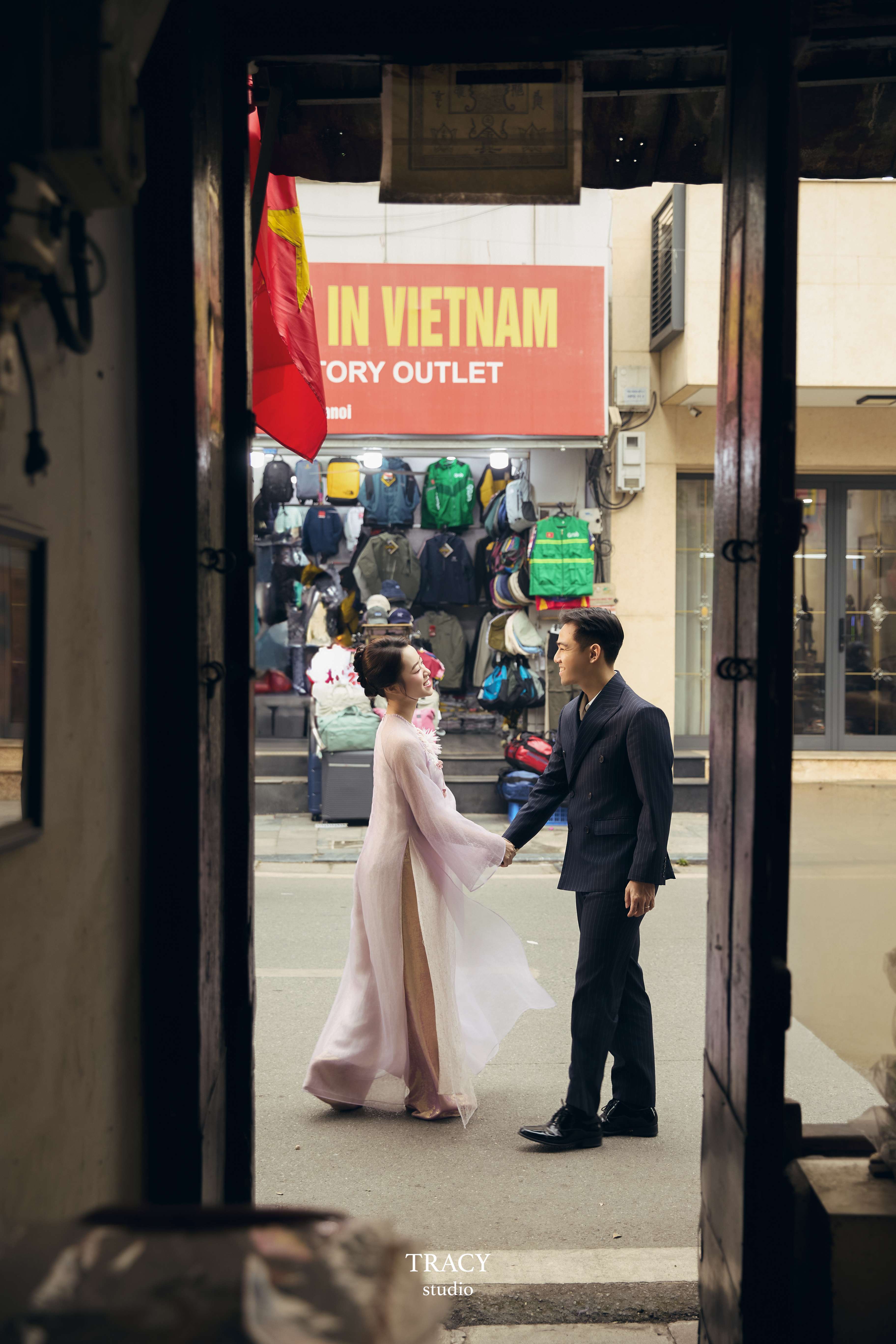 frontend/img/gallery/anh-couple/tracy-studio-chup-ao-dai-doi-couple (9).jpg